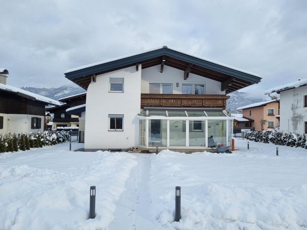 Spa Chalet By We Rent Zell am See Eksteriør billede